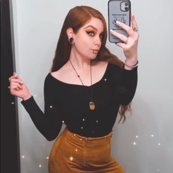 Meet your Posher, Susie - Picture 7 of 10